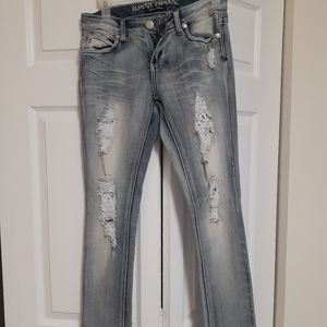 Almost Famouse Jean's